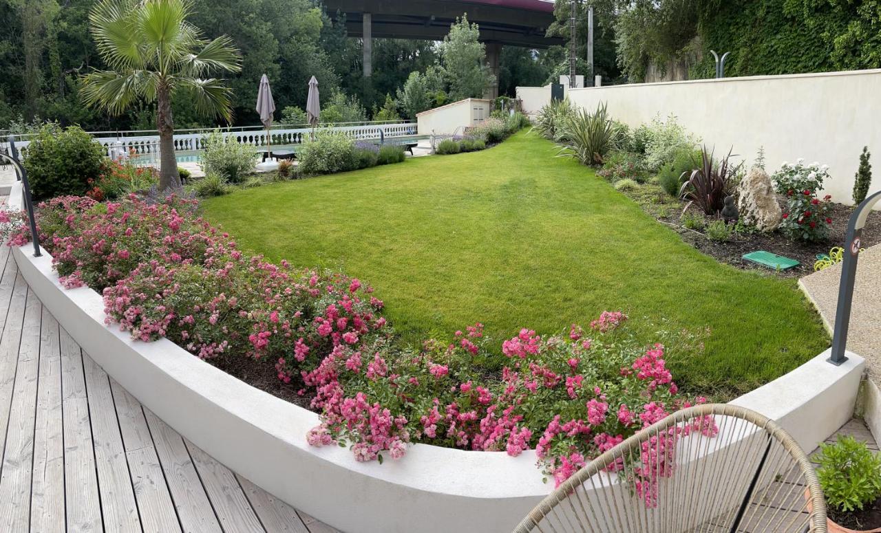 Moulin De L'Oulette Apartment Soubes Bagian luar foto