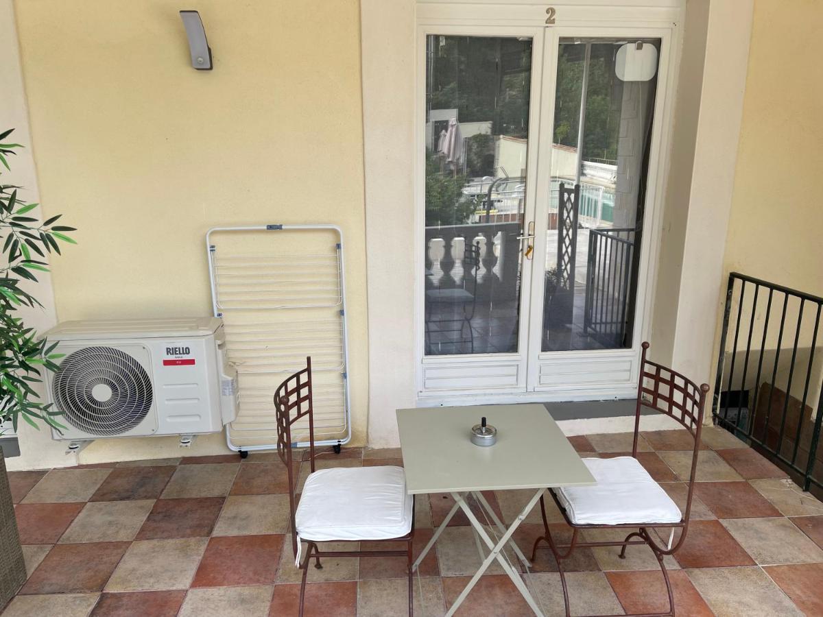 Moulin De L'Oulette Apartment Soubes Bagian luar foto
